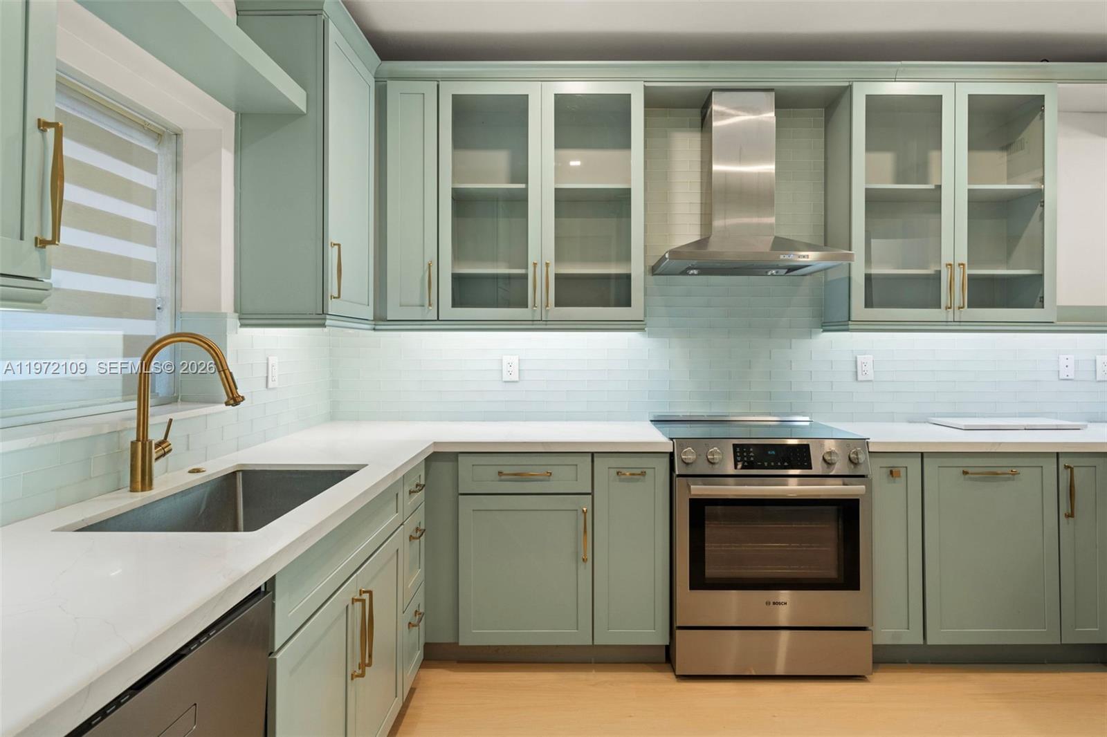 9002 SW 62nd Ter # D Unit: 7-D