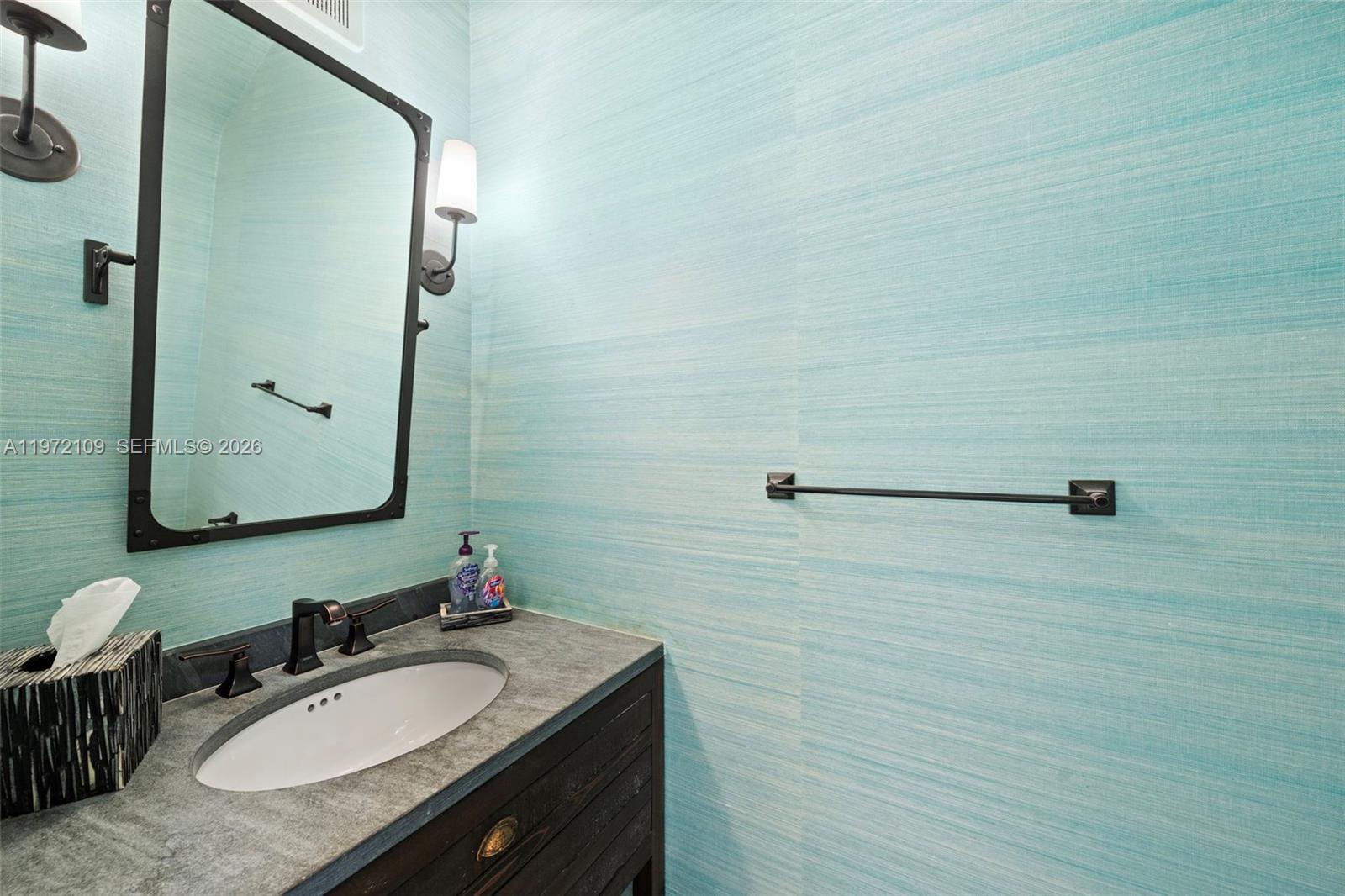 9002 SW 62nd Ter # D Unit: 7-D