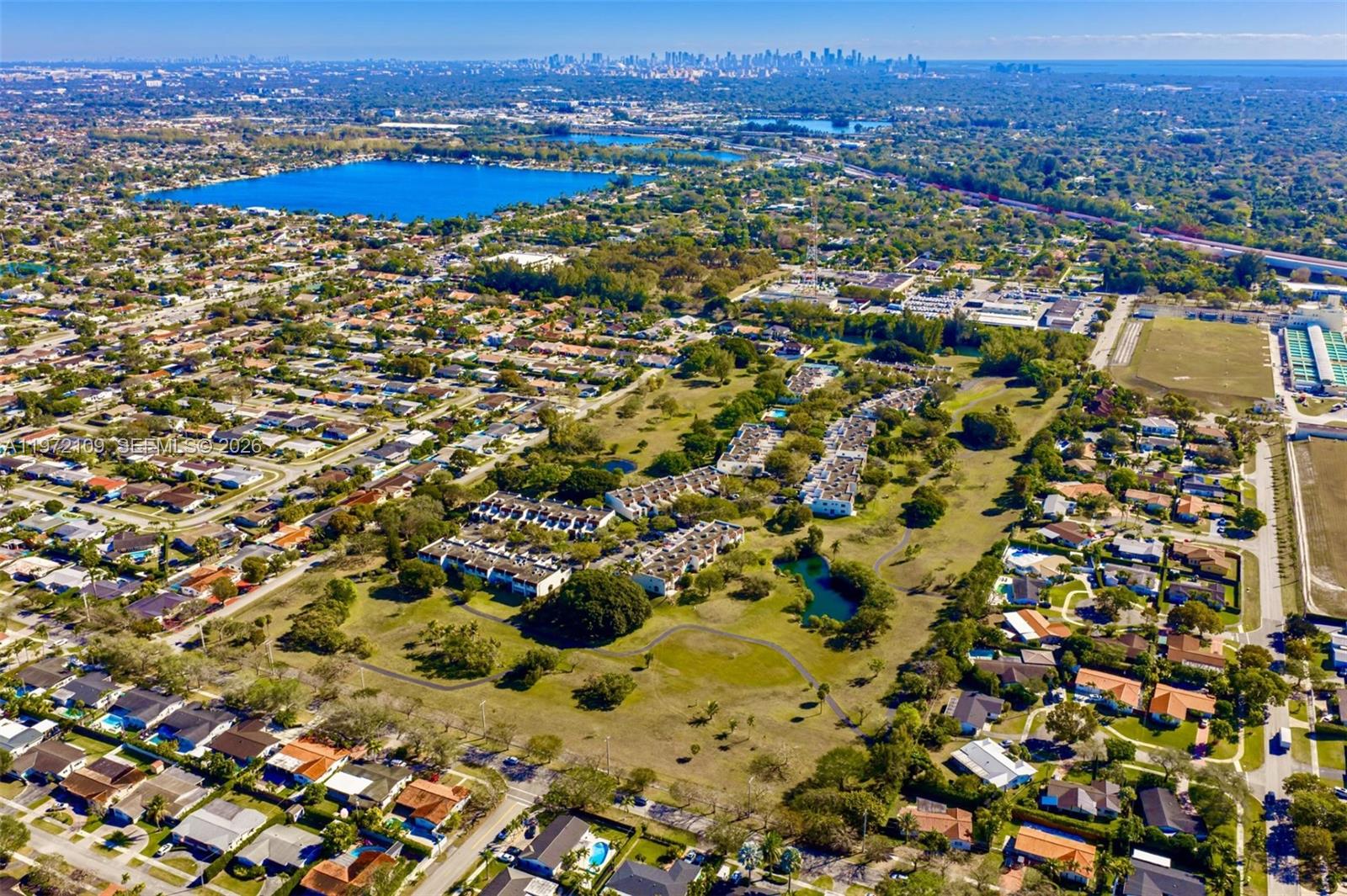 9002 SW 62nd Ter # D Unit: 7-D