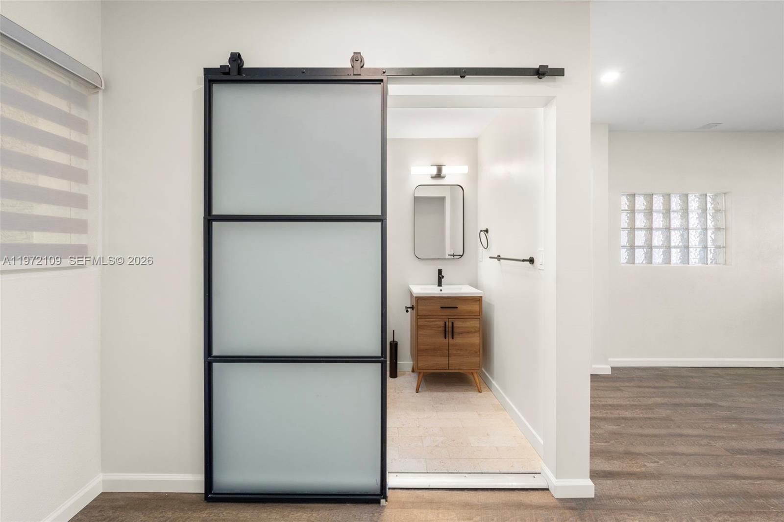 9002 SW 62nd Ter # D Unit: 7-D