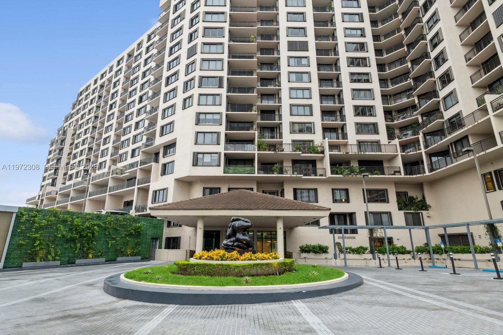 540 Brickell Key Dr # 504