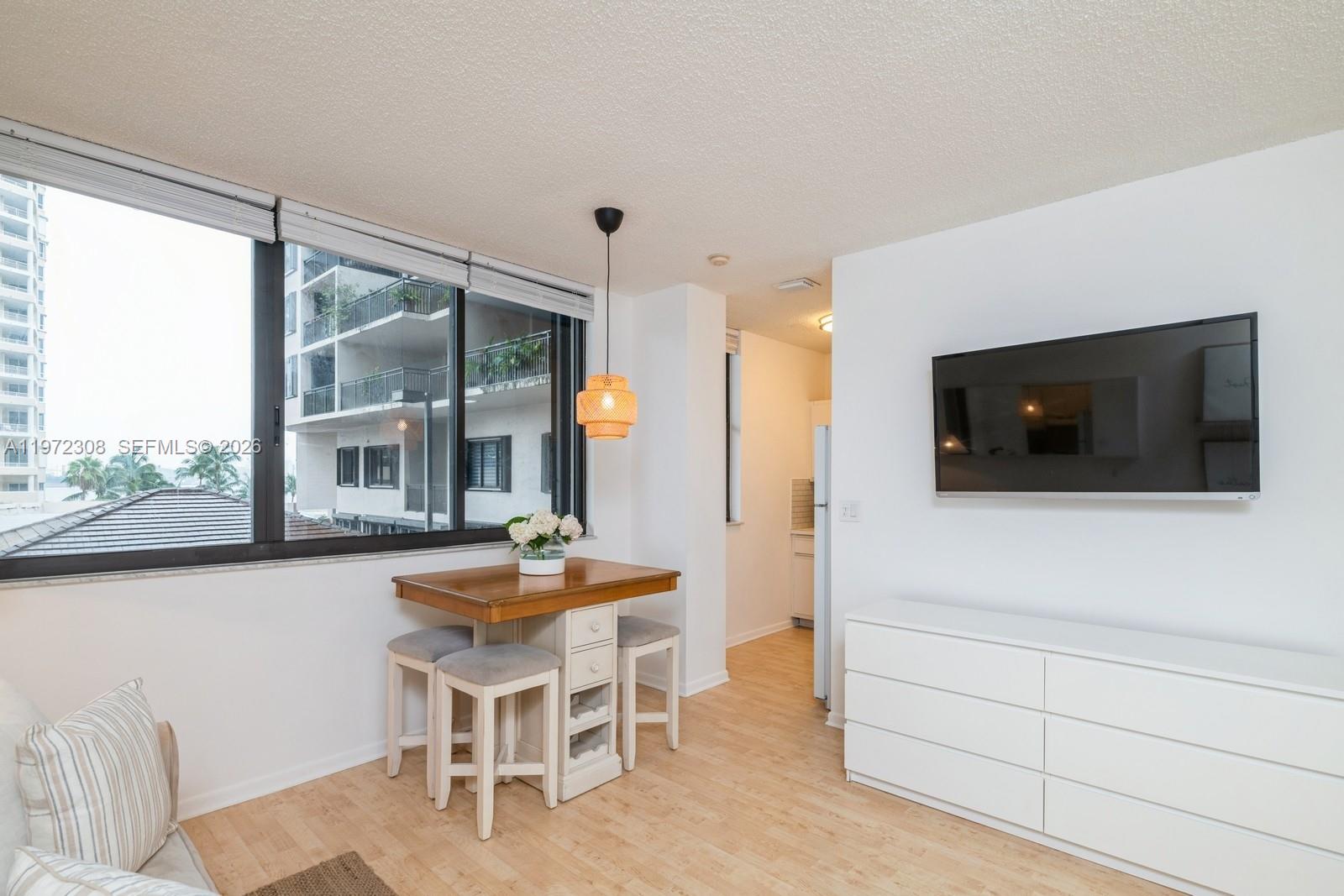 540 Brickell Key Dr # 504