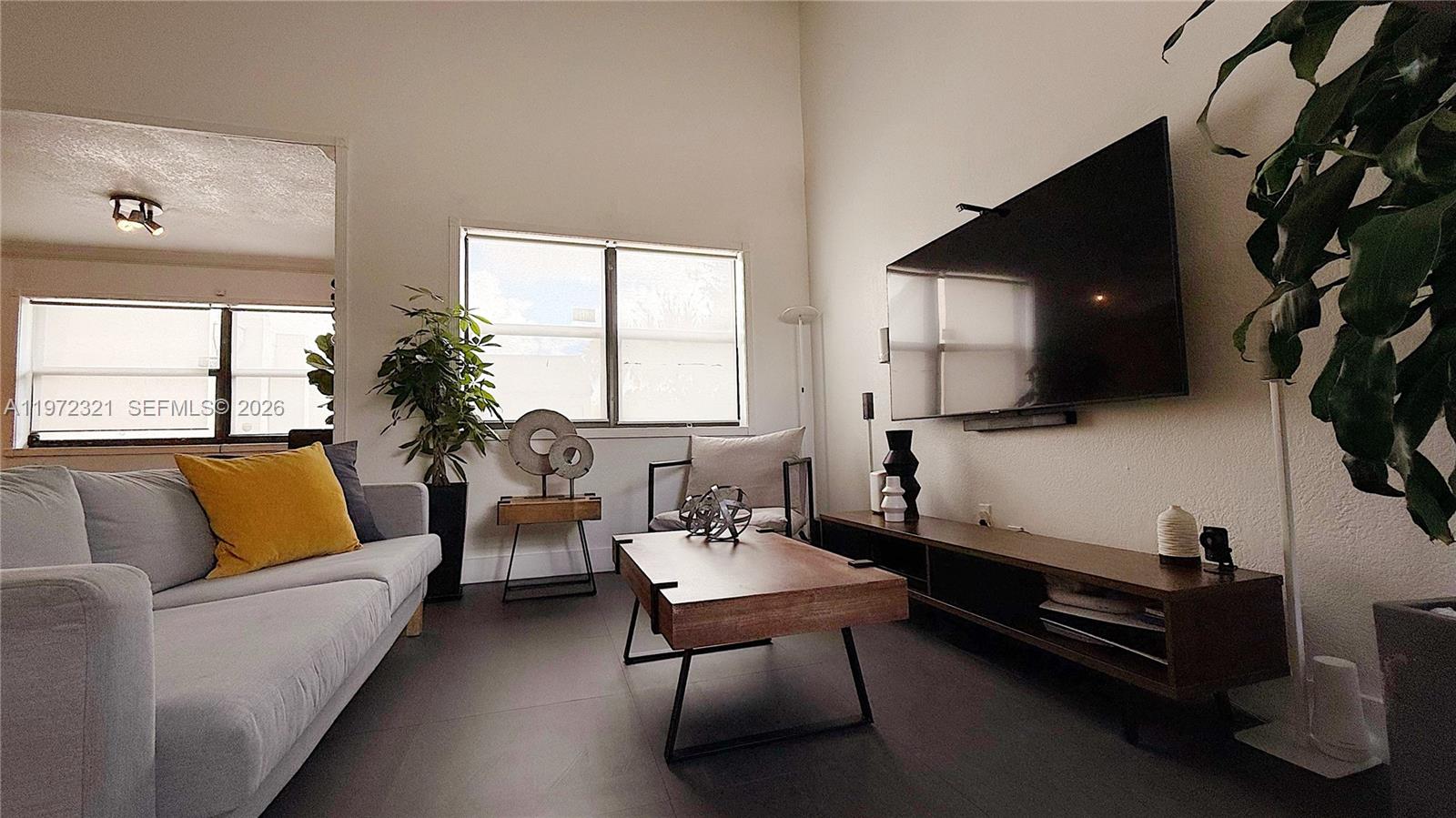 10231 Fontainebleau Blvd # 203