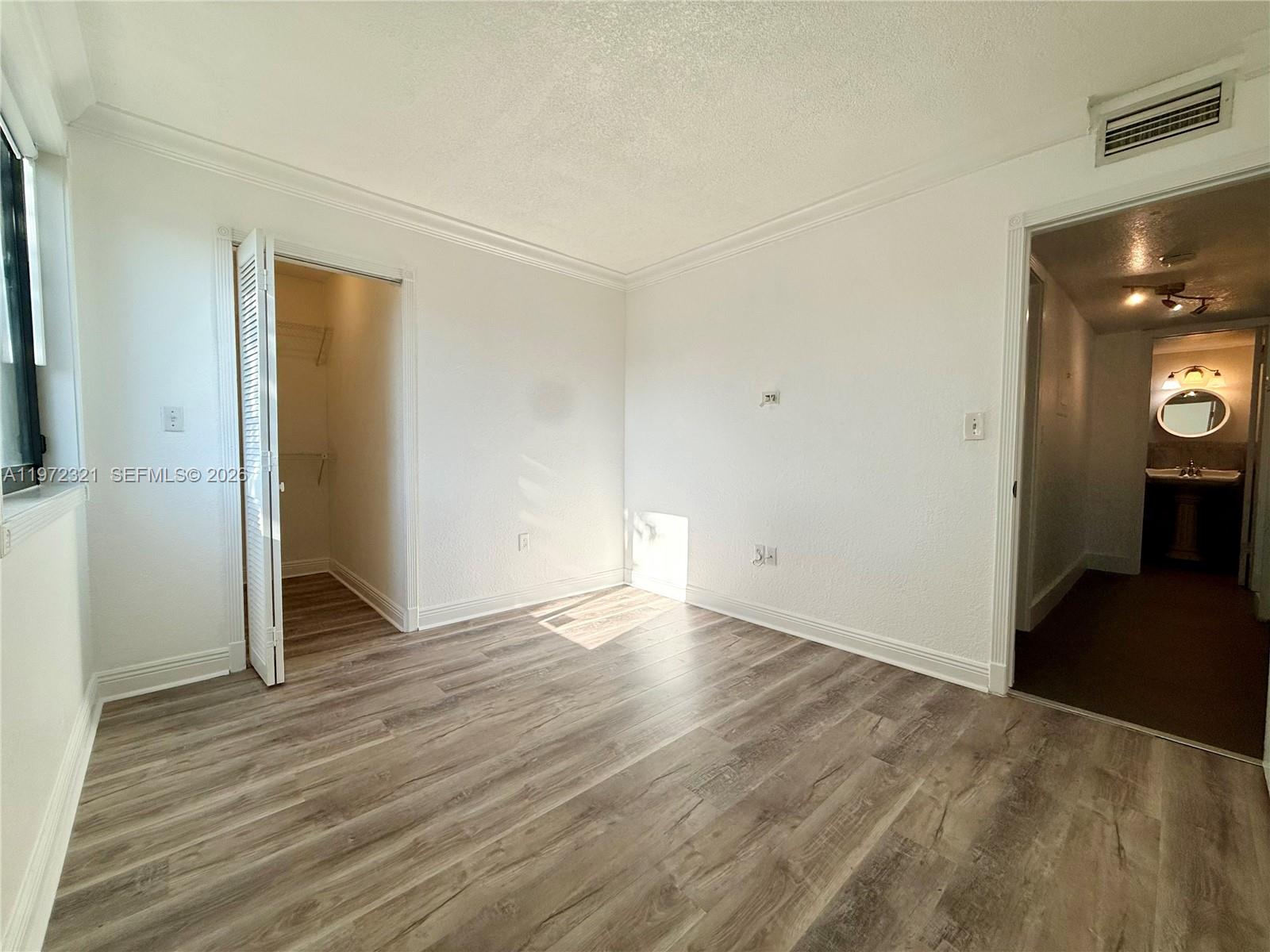 10231 Fontainebleau Blvd # 203