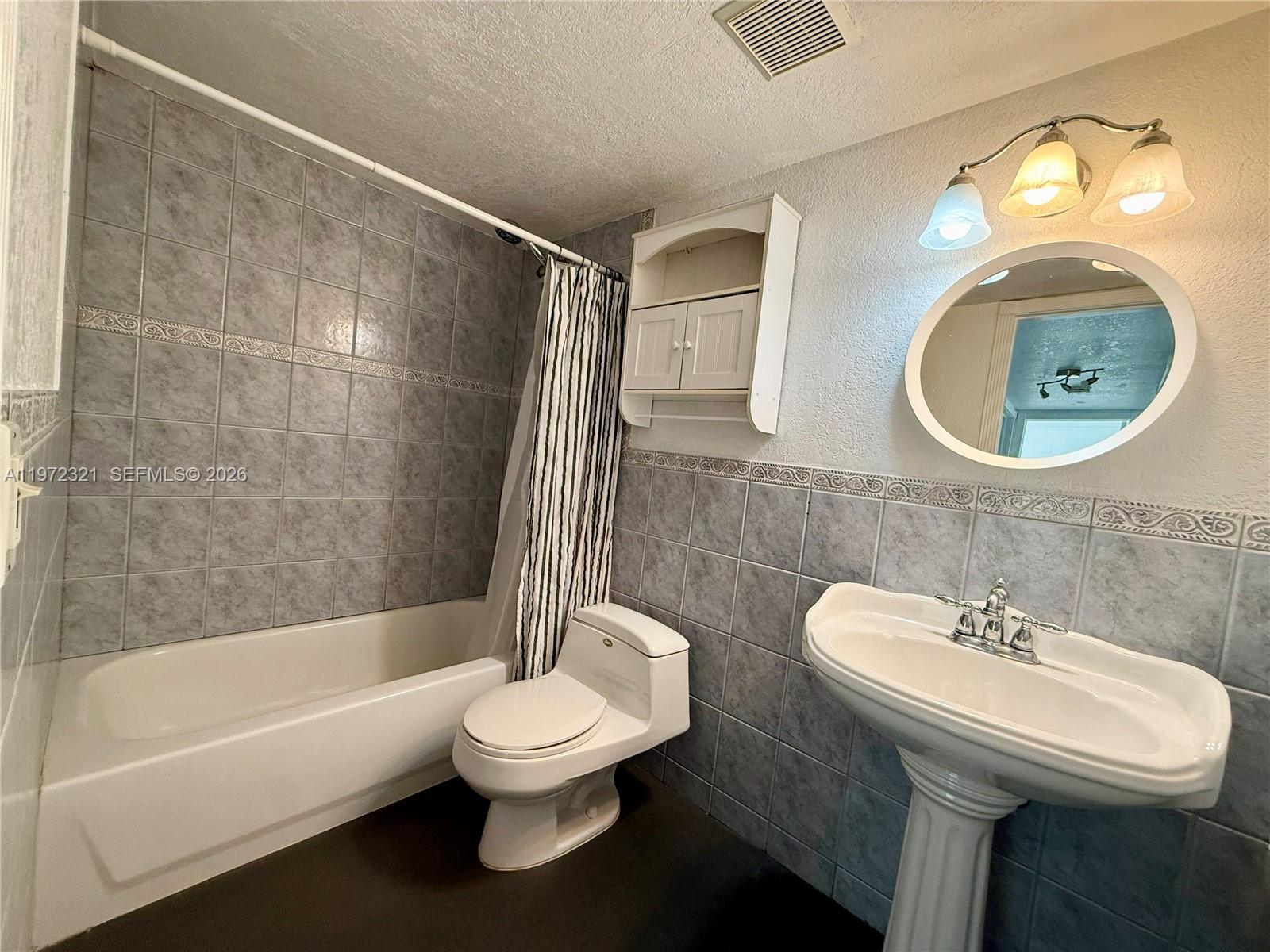 10231 Fontainebleau Blvd # 203