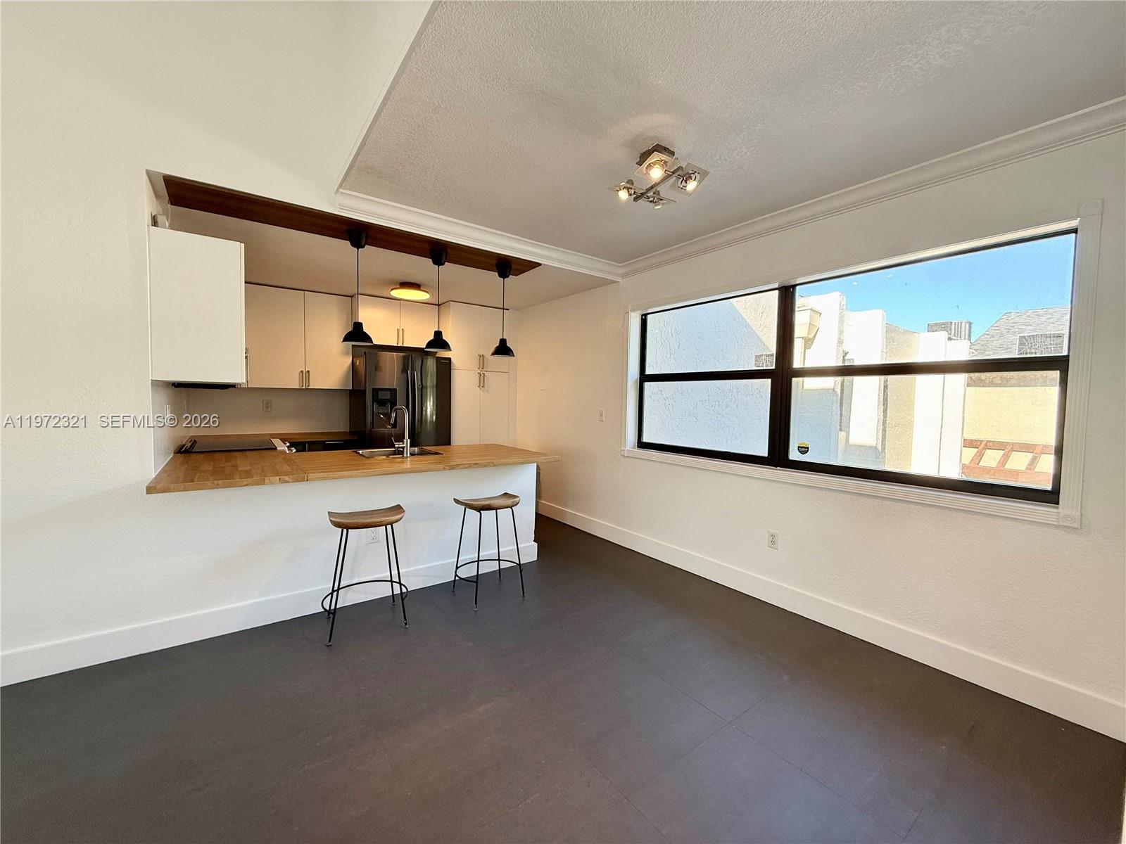 10231 Fontainebleau Blvd # 203