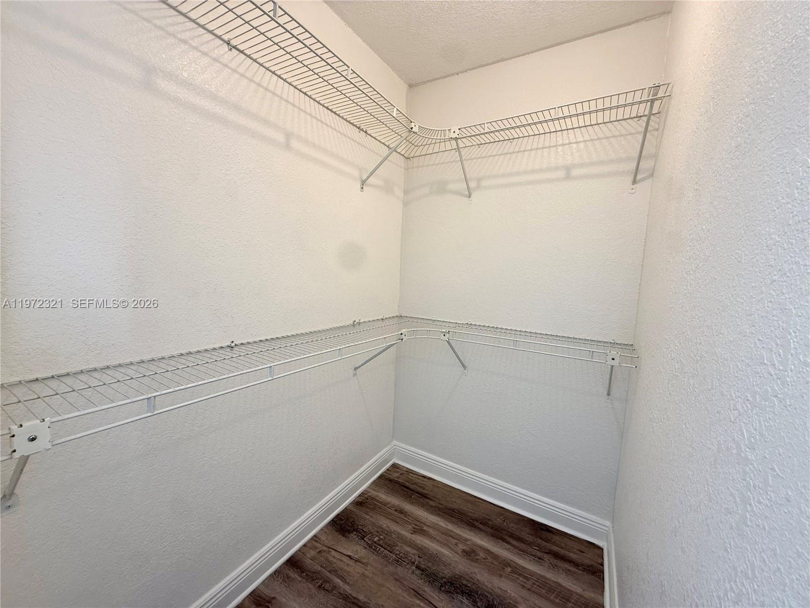 10231 Fontainebleau Blvd # 203