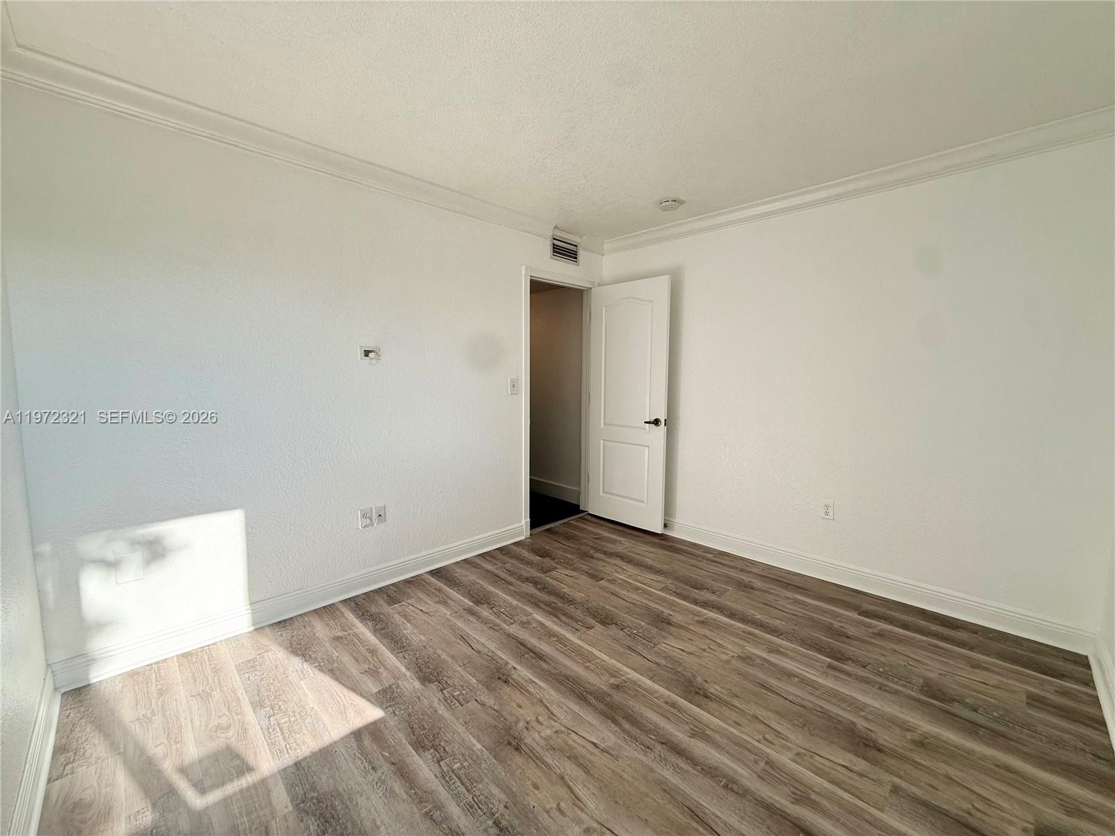 10231 Fontainebleau Blvd # 203