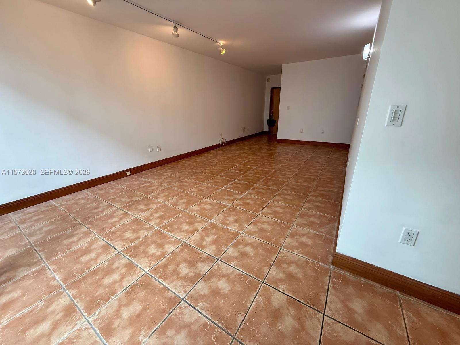 2539 S Bayshore Dr Unit: 226AR