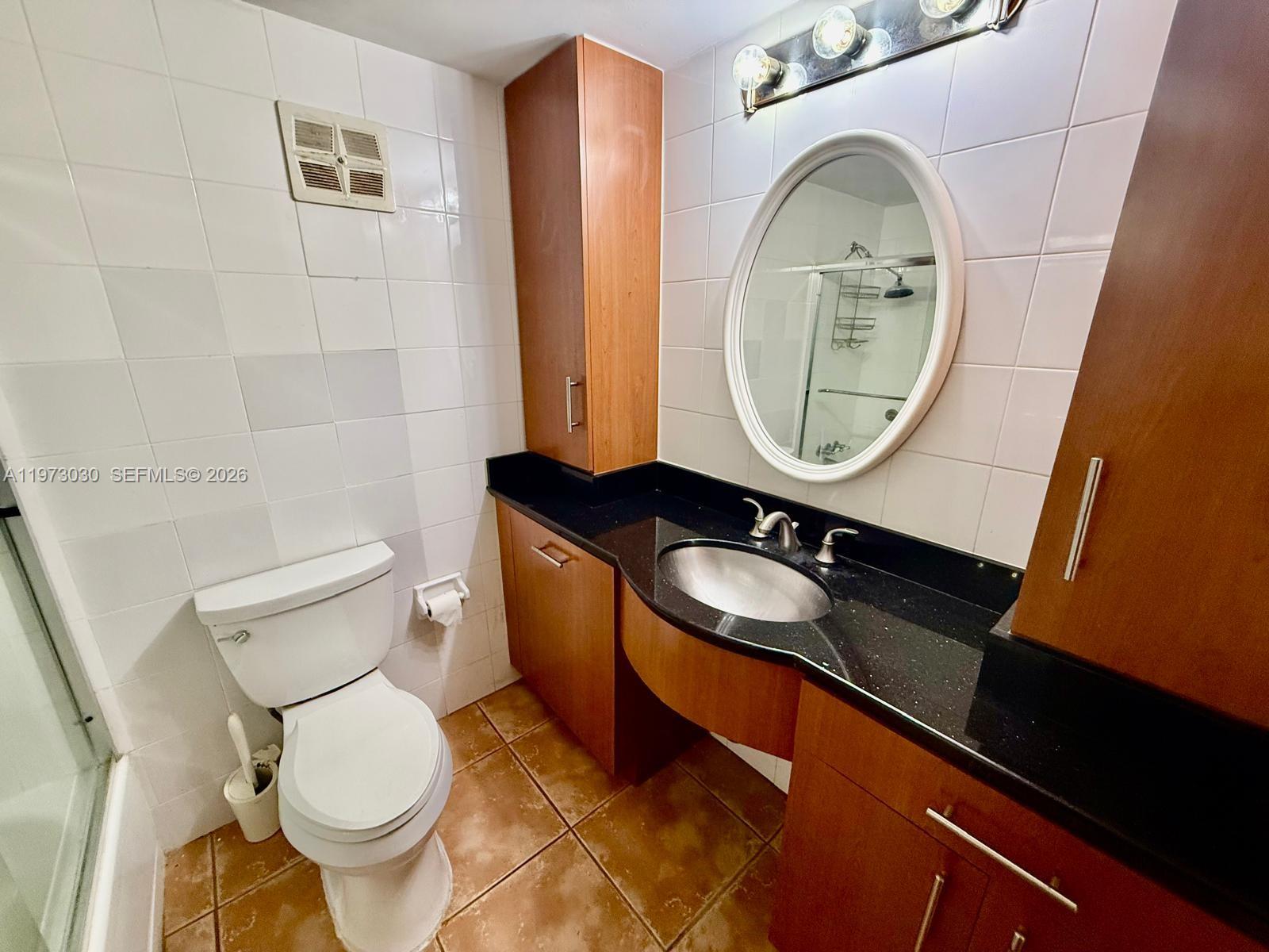 2539 S Bayshore Dr Unit: 226AR