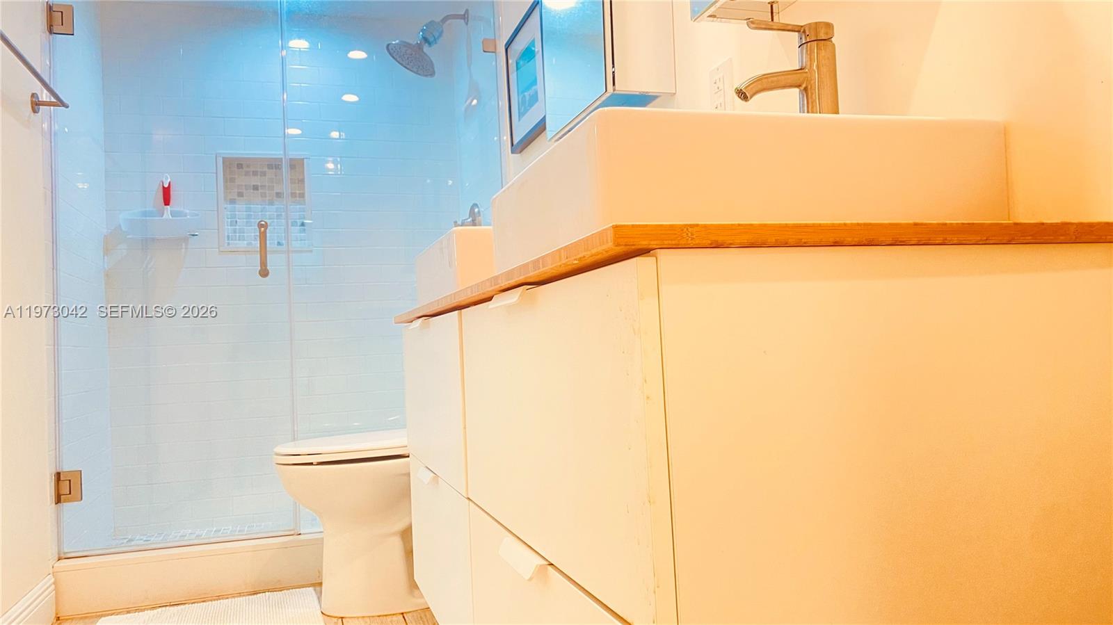 177 Ocean Lane Dr # 1008