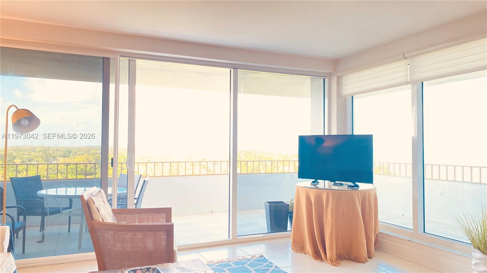 177 Ocean Lane Dr # 1008