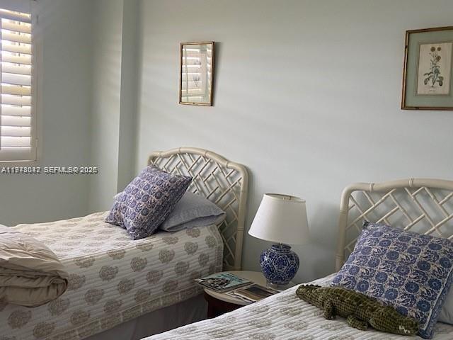 177 Ocean Lane Dr # 1008