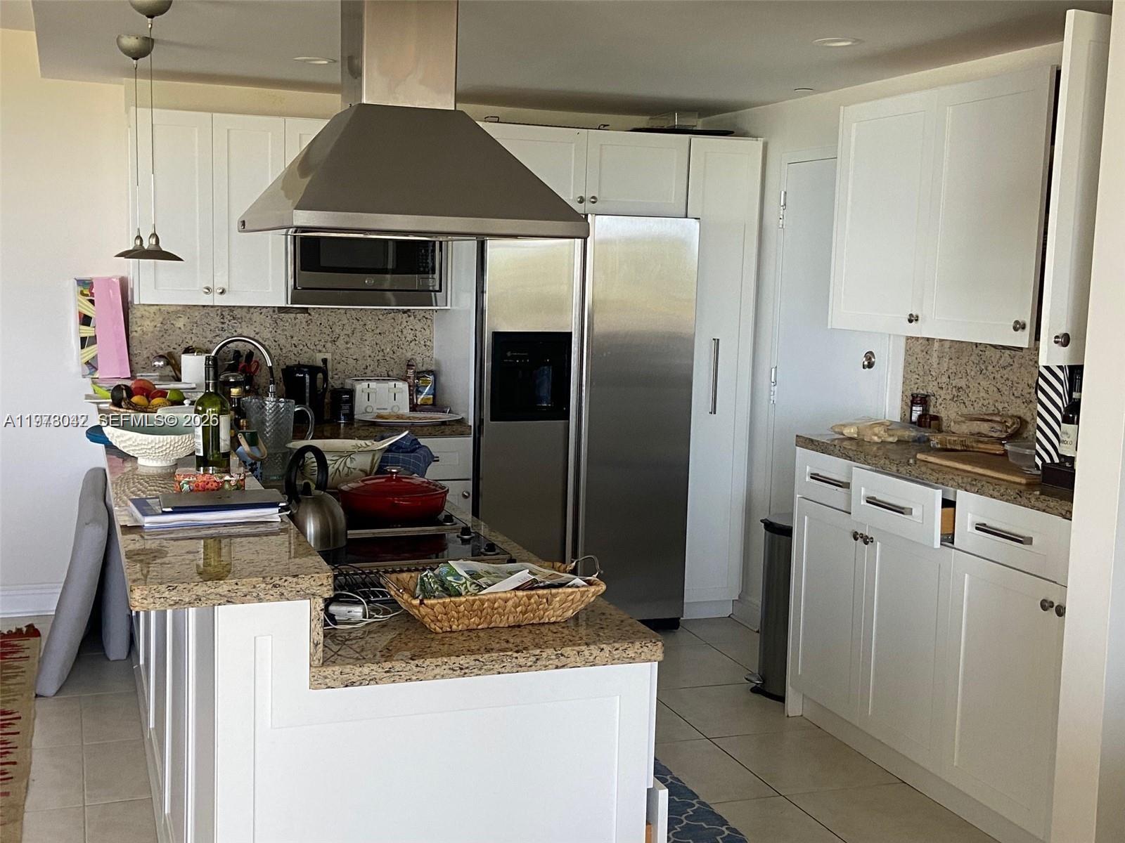 177 Ocean Lane Dr # 1008