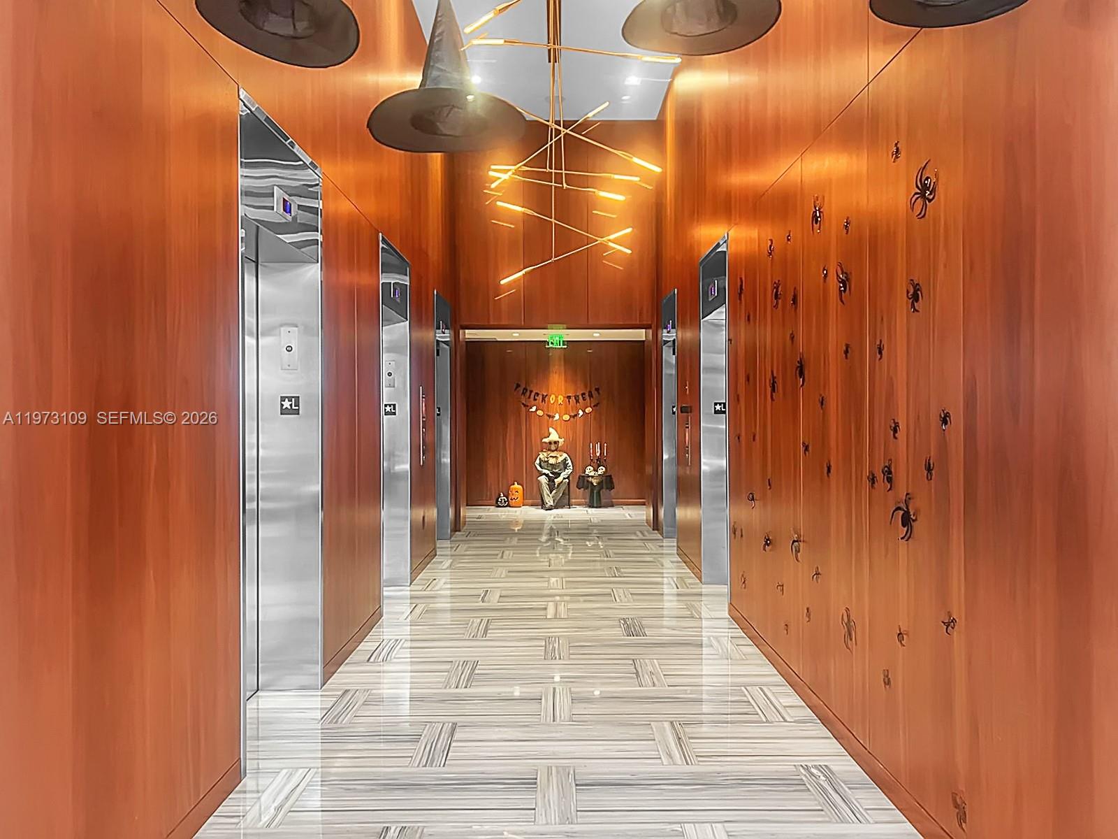 1300 Brickell Bay Dr # 903