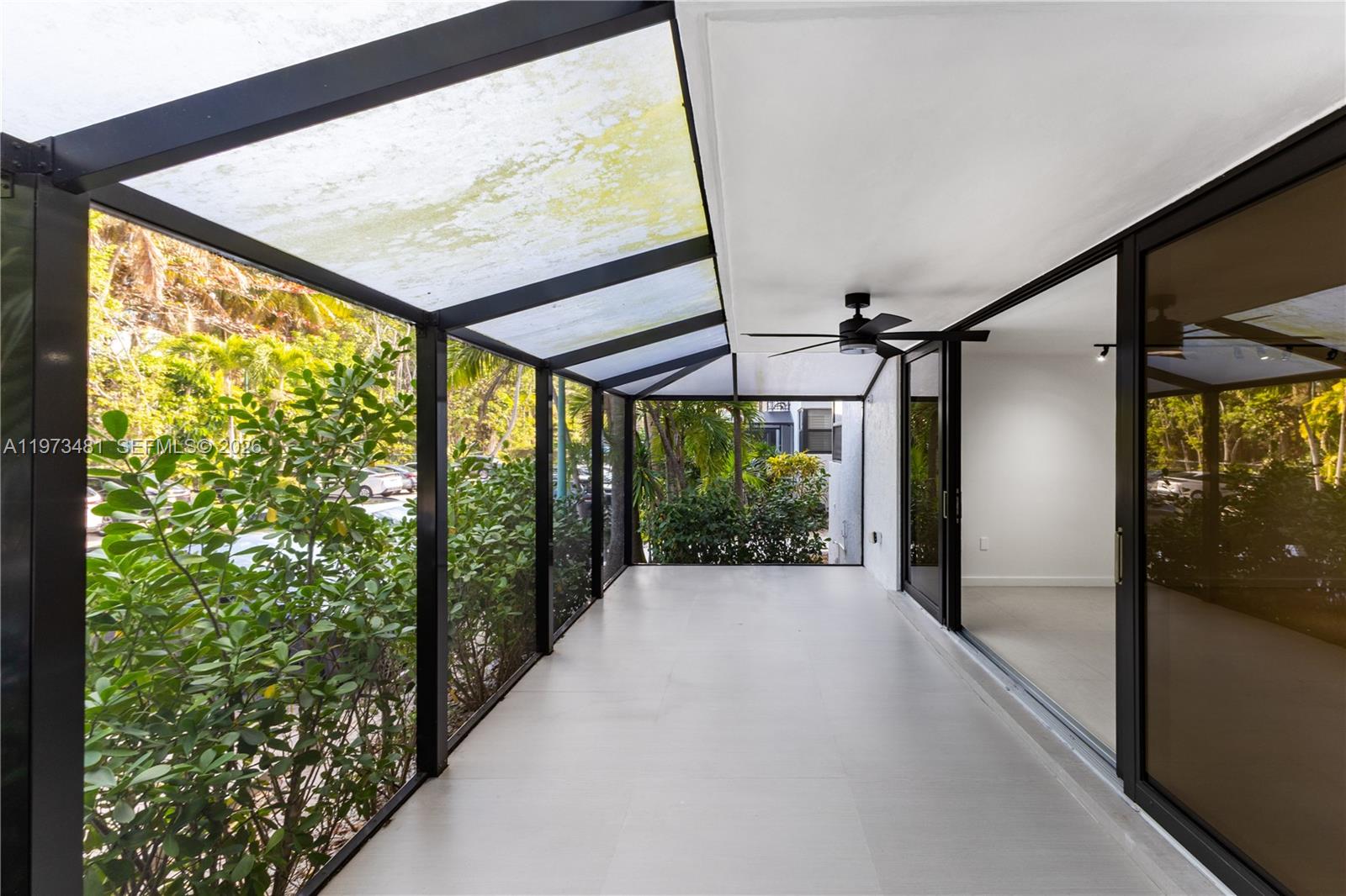 101 Ocean Lane Dr # 1012