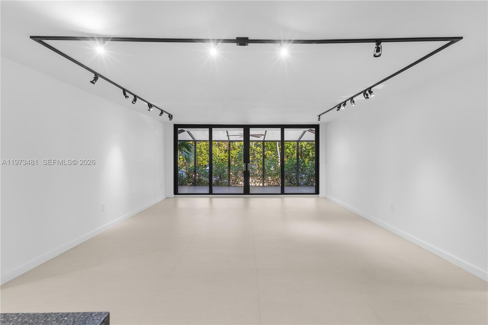 101 Ocean Lane Dr # 1012