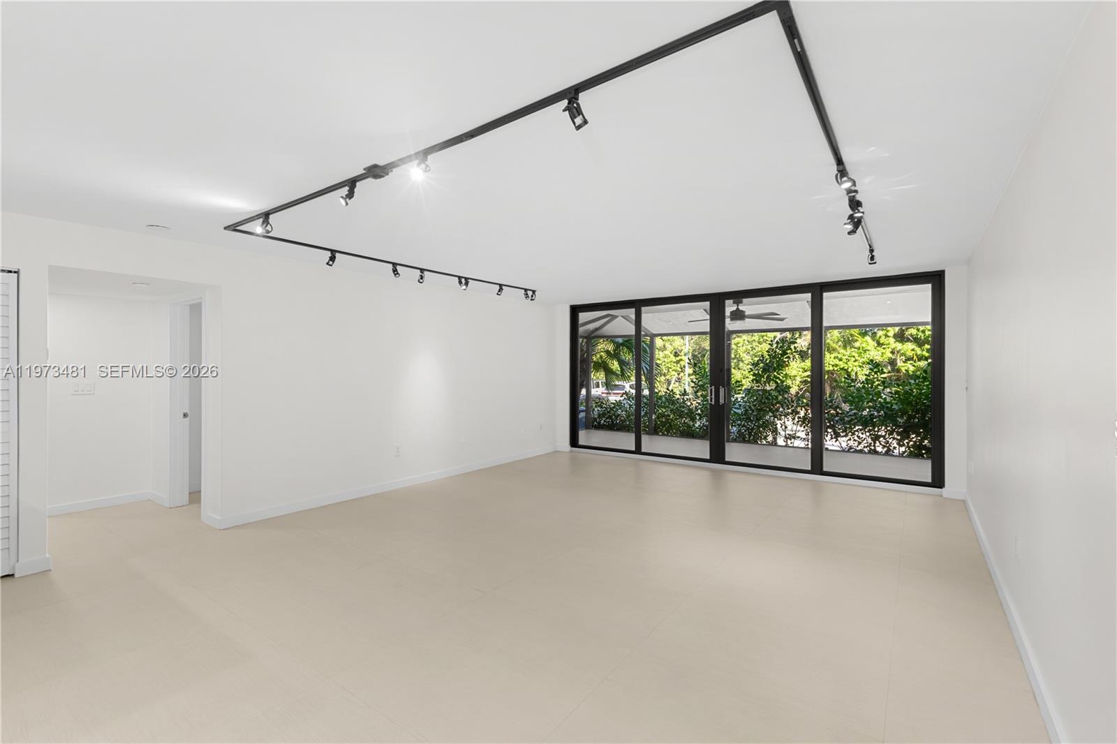 101 Ocean Lane Dr # 1012