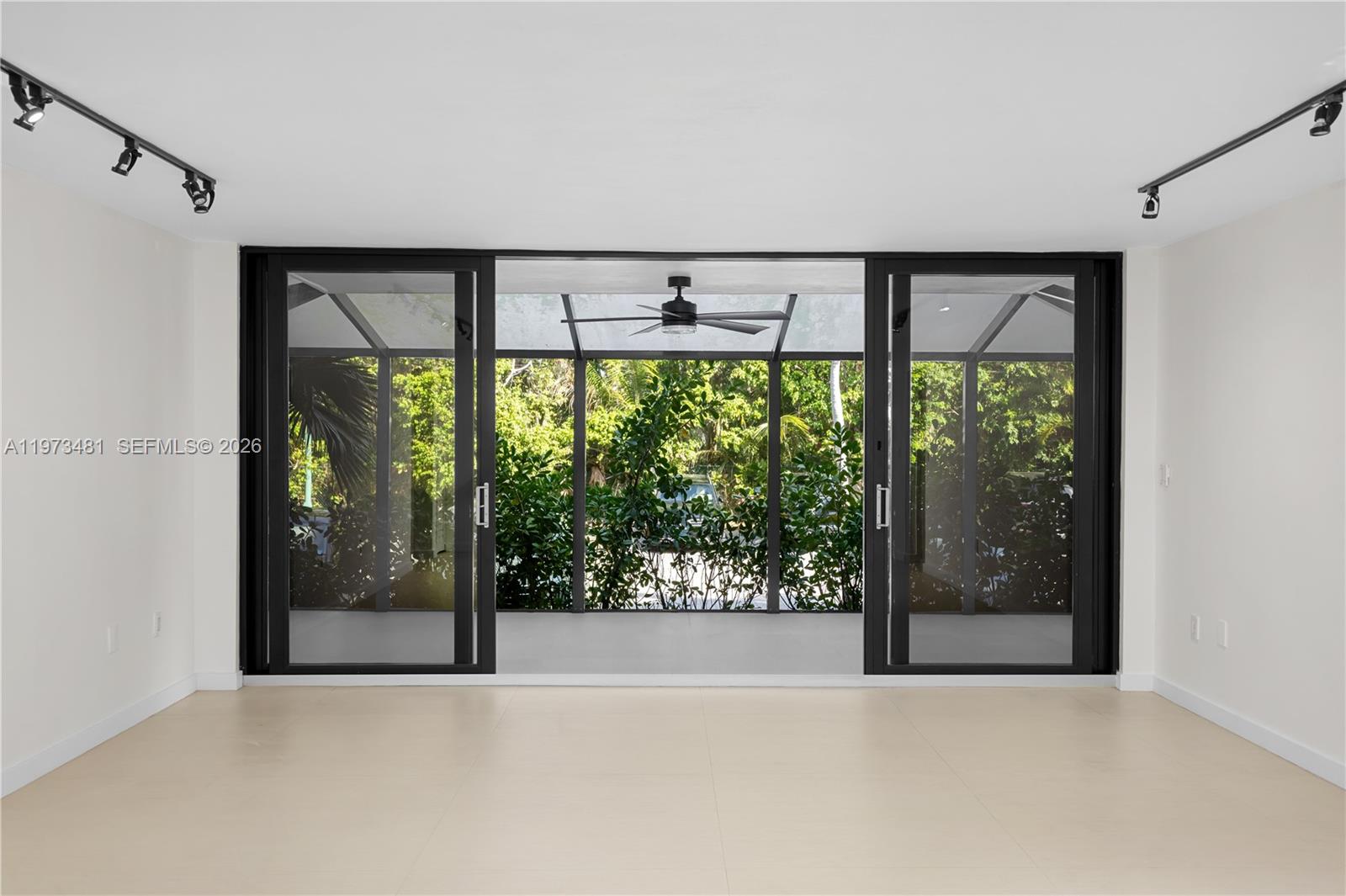 101 Ocean Lane Dr # 1012