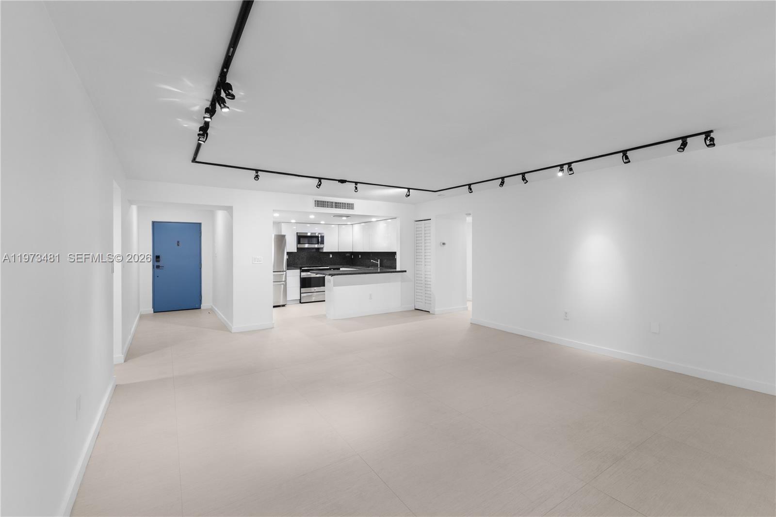 101 Ocean Lane Dr # 1012