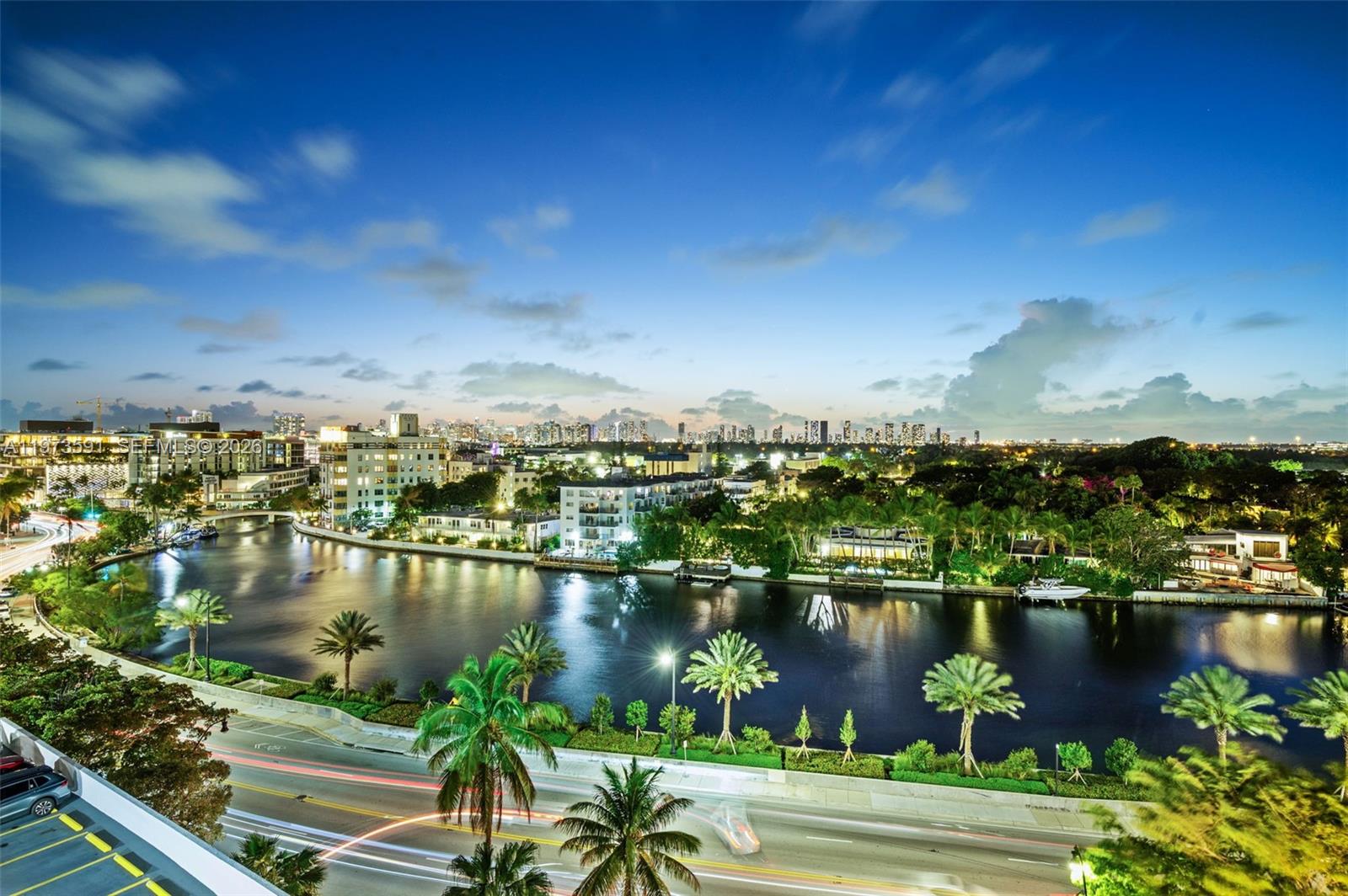 2555 Collins Ave # 1002