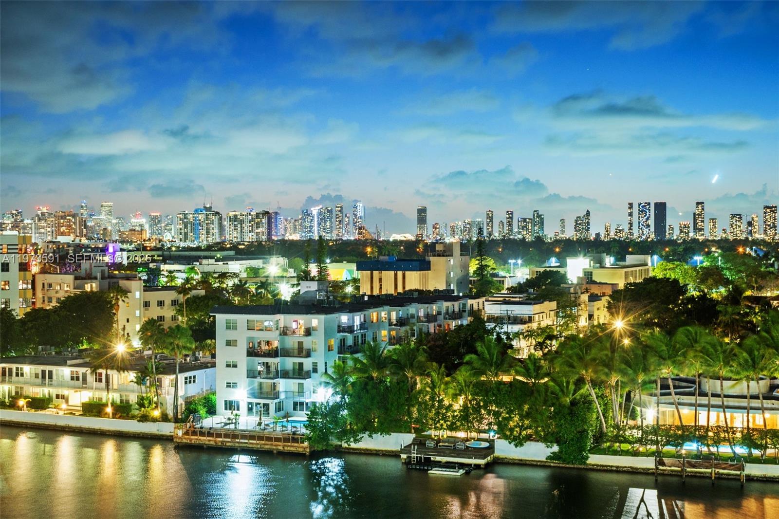 2555 Collins Ave # 1002