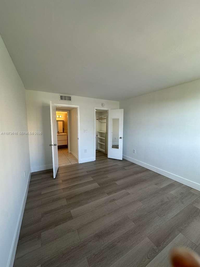 210 Sea View Dr # 410