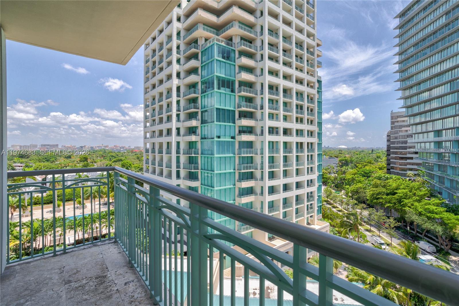 3400 SW 27th Ave # 906