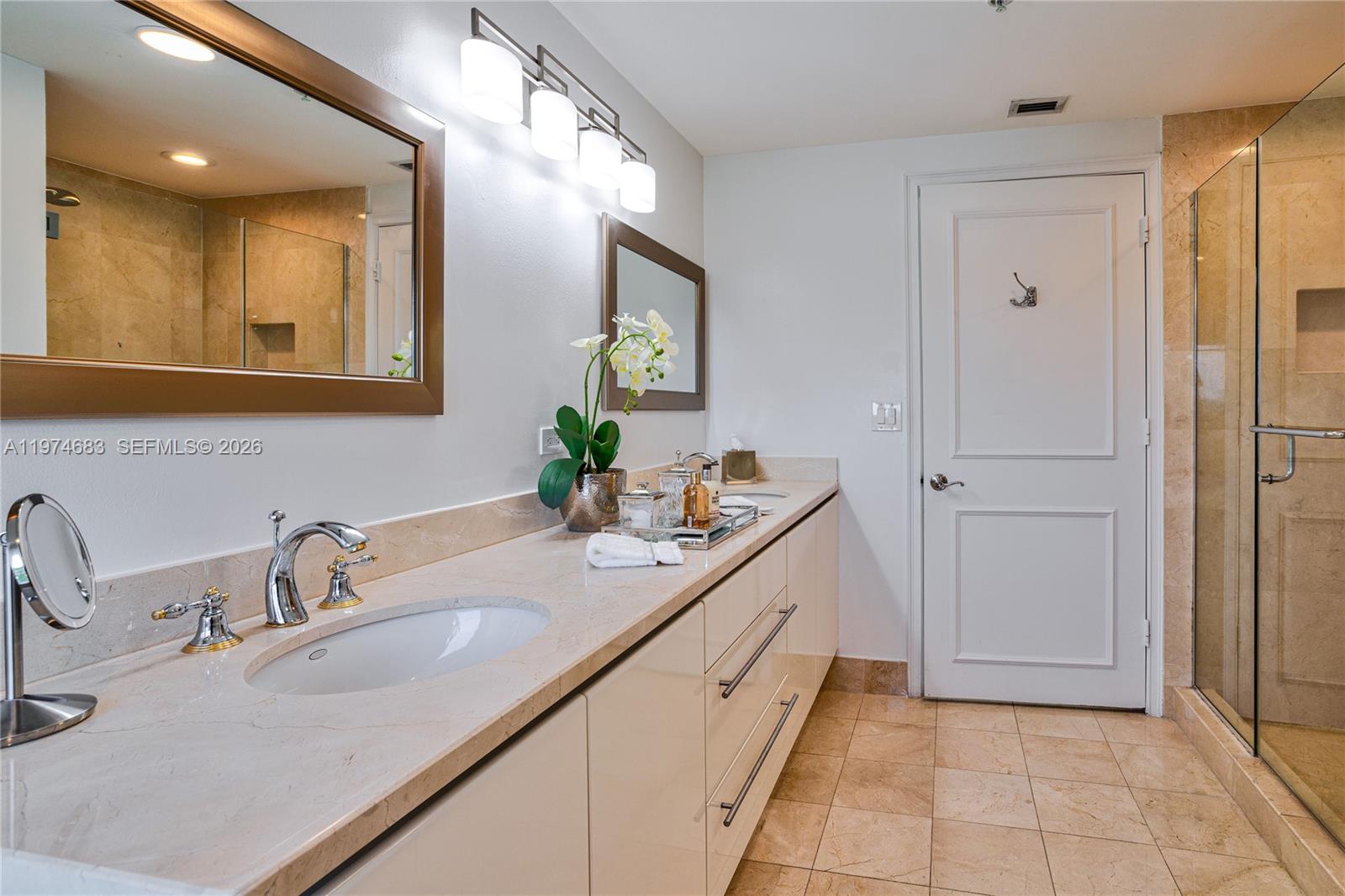 3400 SW 27th Ave # 906