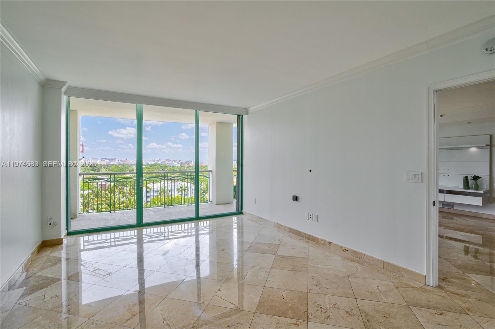3400 SW 27th Ave # 906