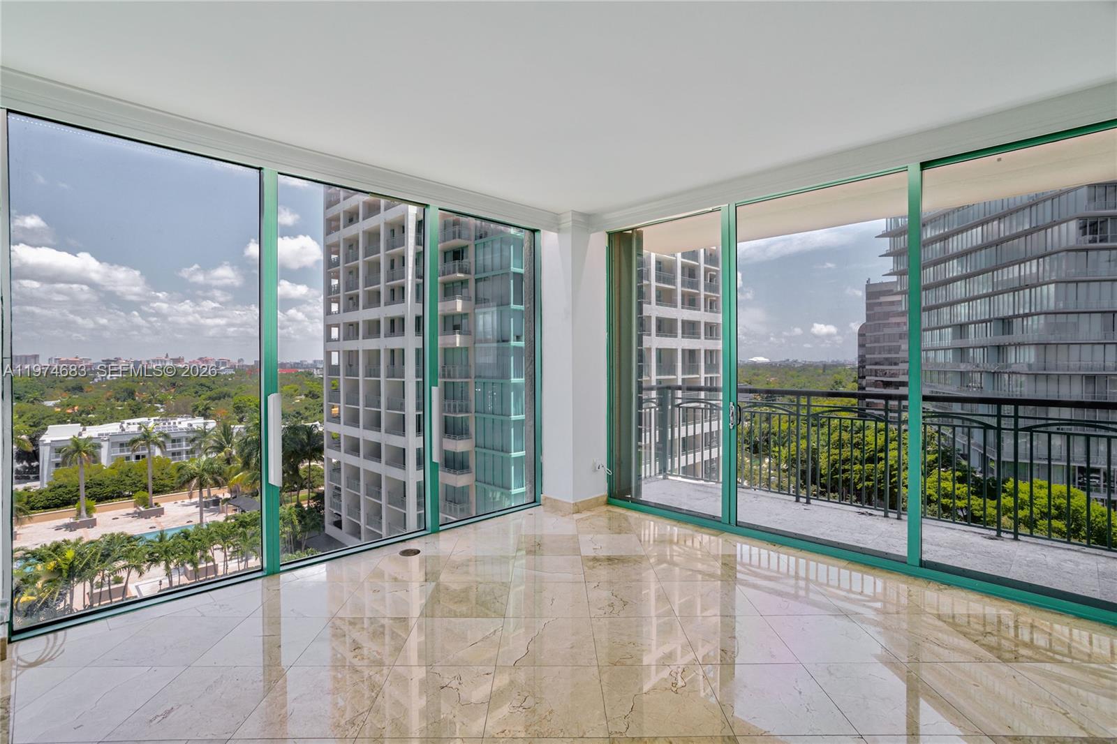 3400 SW 27th Ave # 906