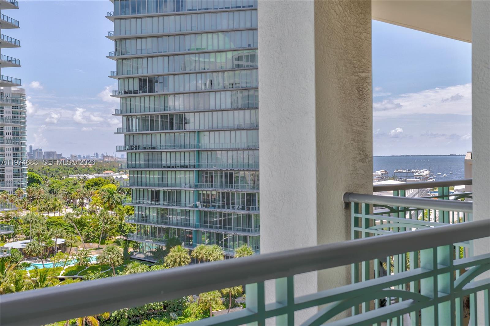 3400 SW 27th Ave # 906