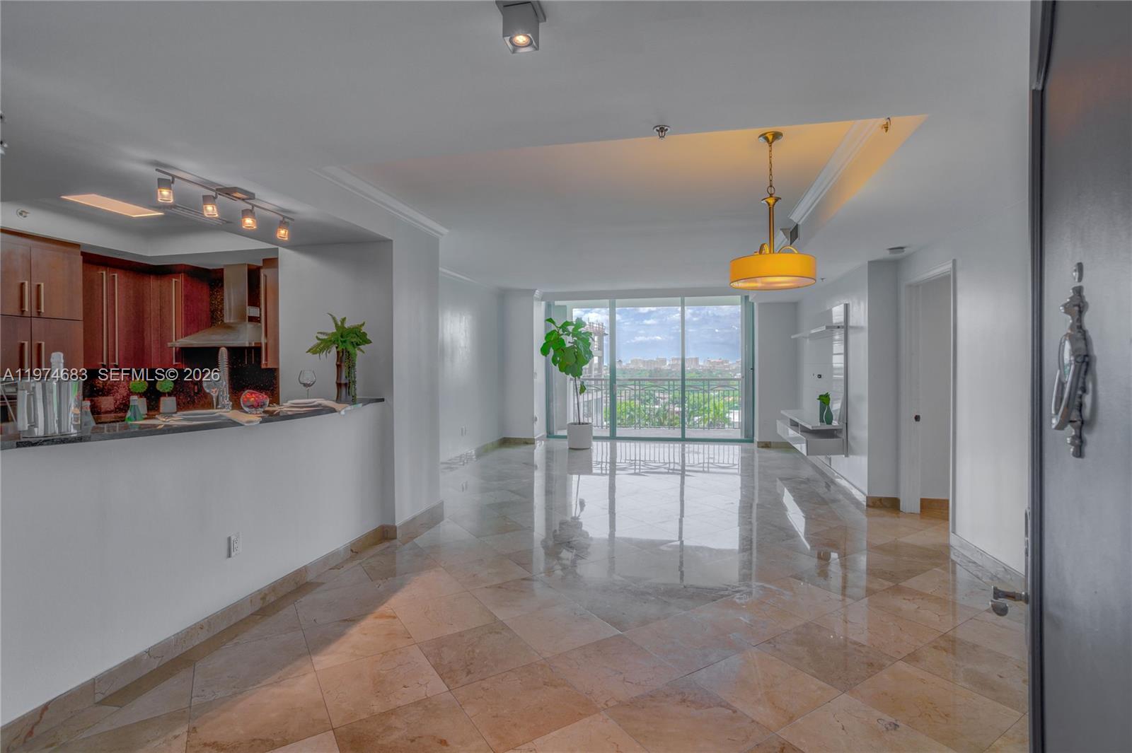 3400 SW 27th Ave # 906