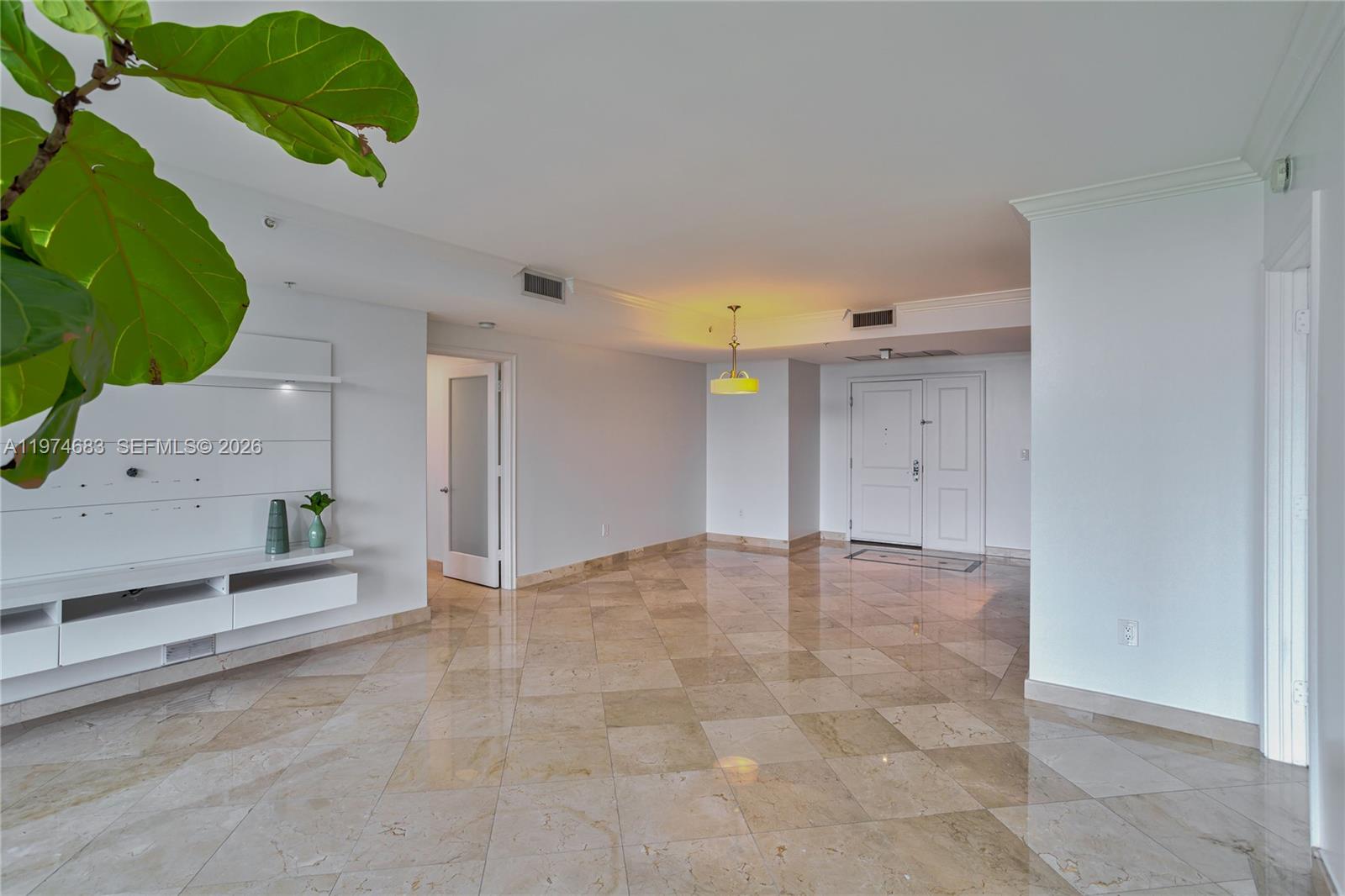 3400 SW 27th Ave # 906
