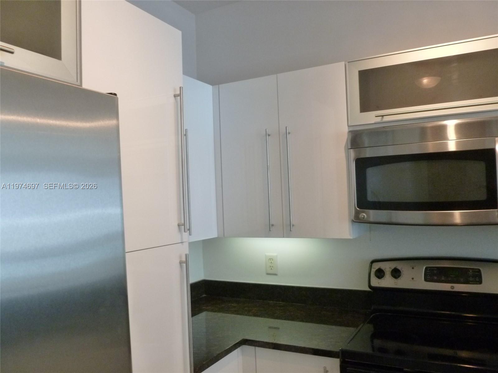 7350 SW 89th St # 807S