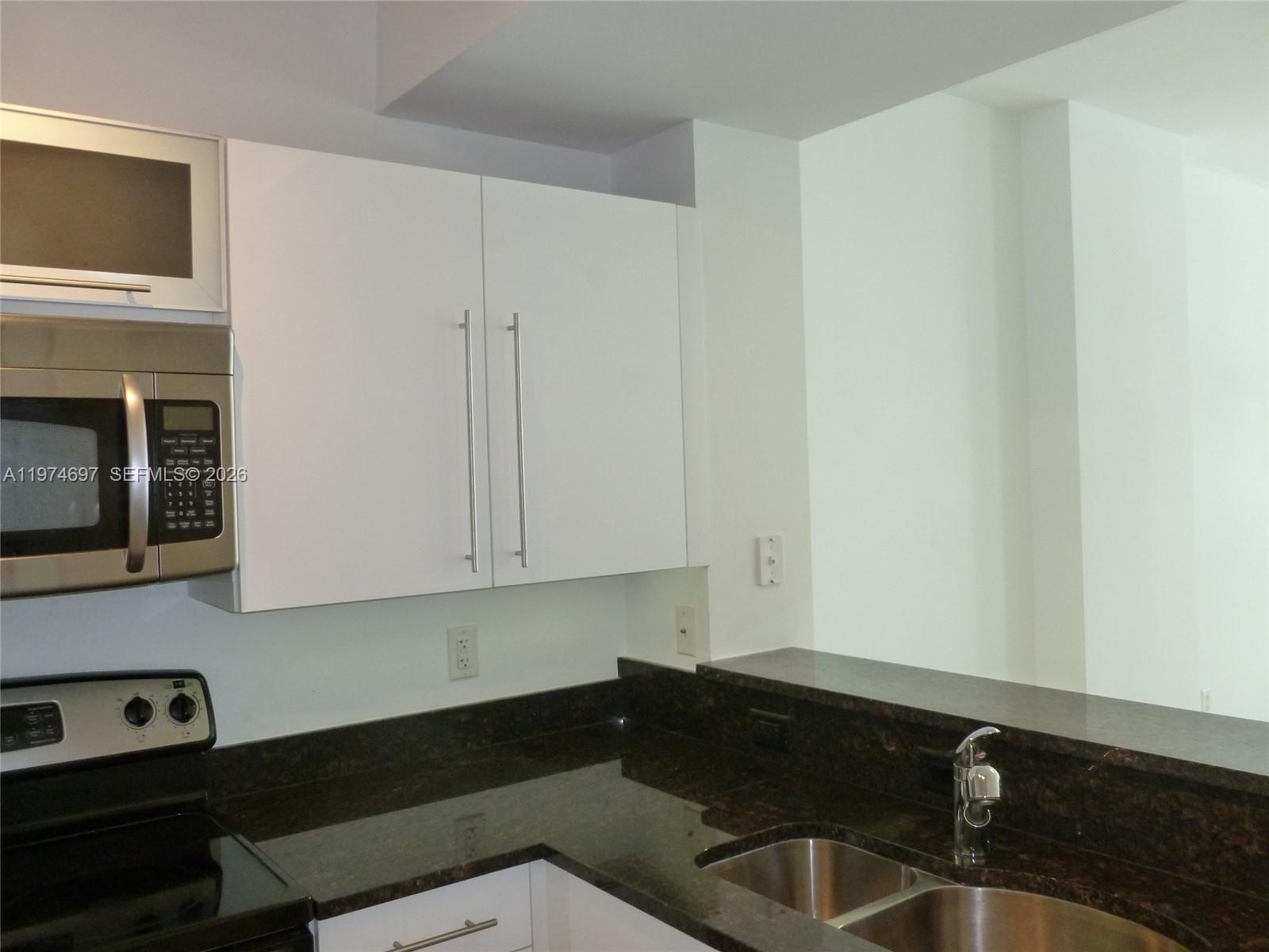 7350 SW 89th St # 807S