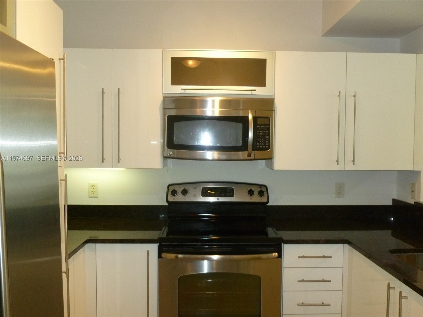 7350 SW 89th St # 807S