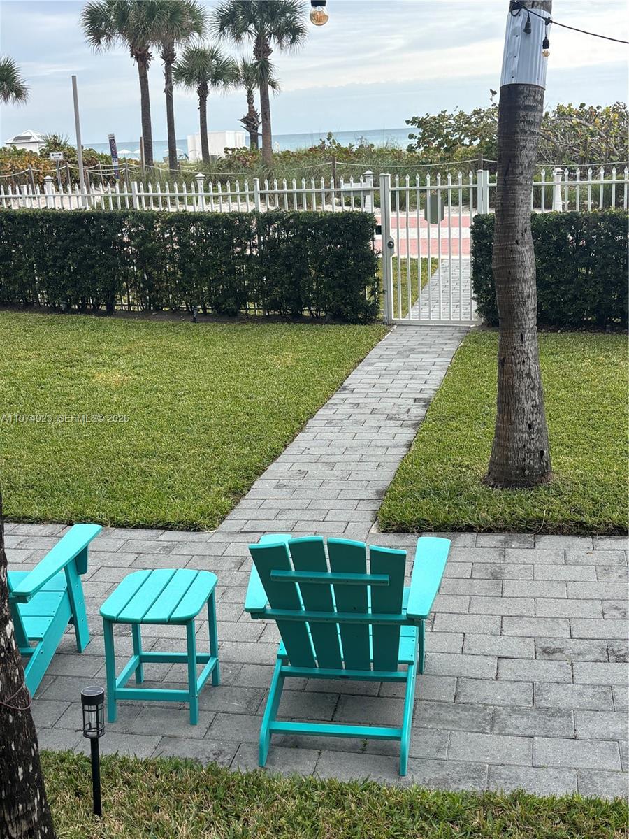 5845 Collins Ave # 106