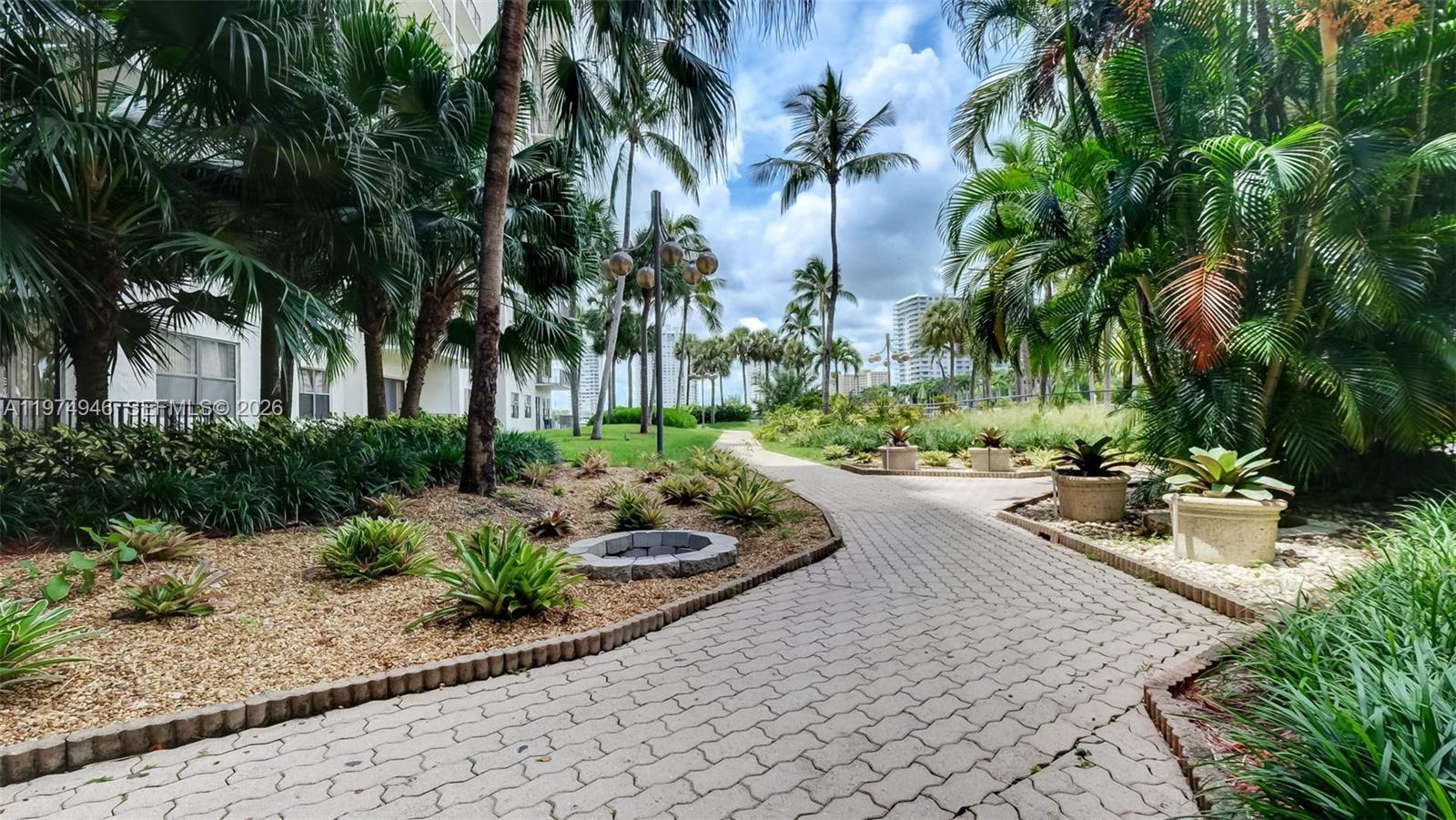 18151 NE 31st Ct # 1511