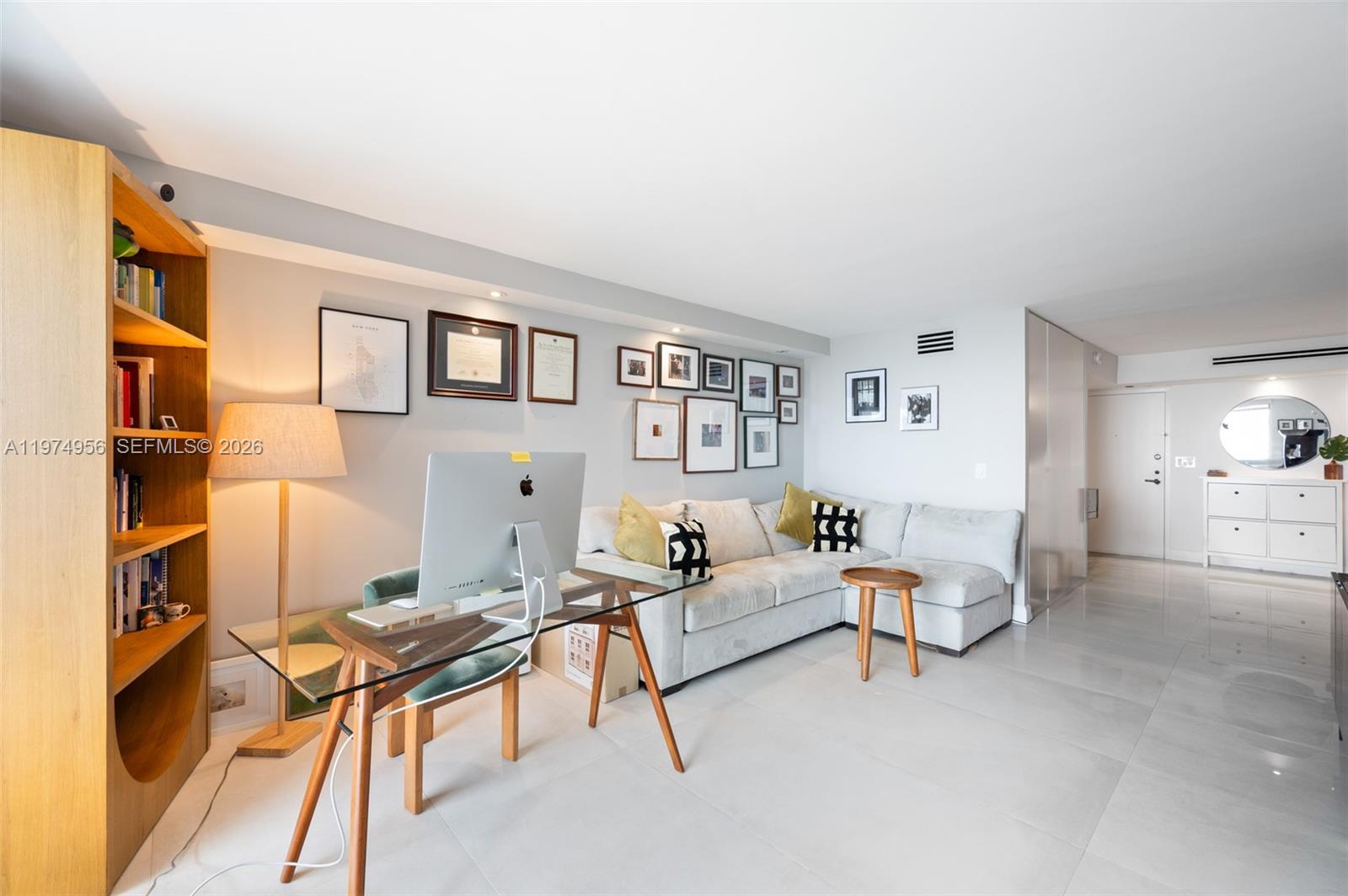 2333 Brickell Ave # 1909