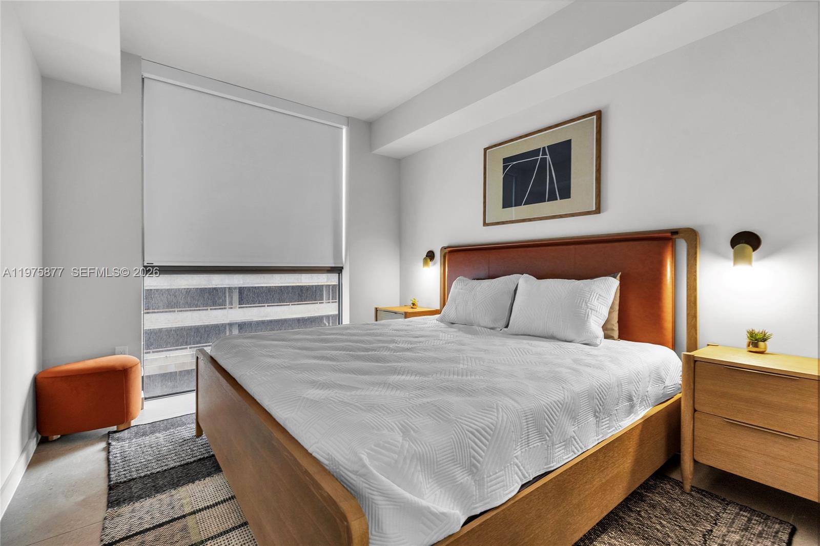 11 NE 6 St # 407