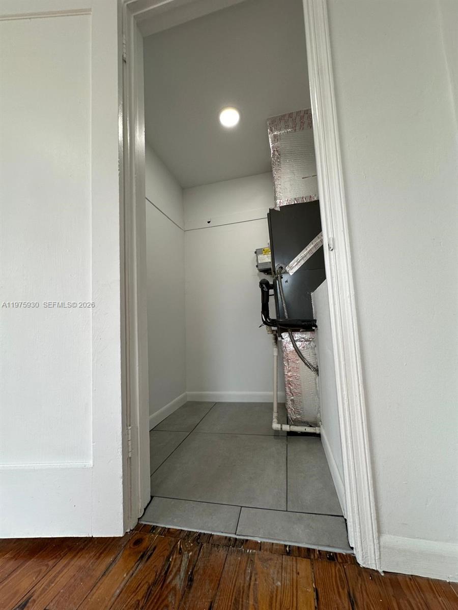 1289 Marseille Dr # 50