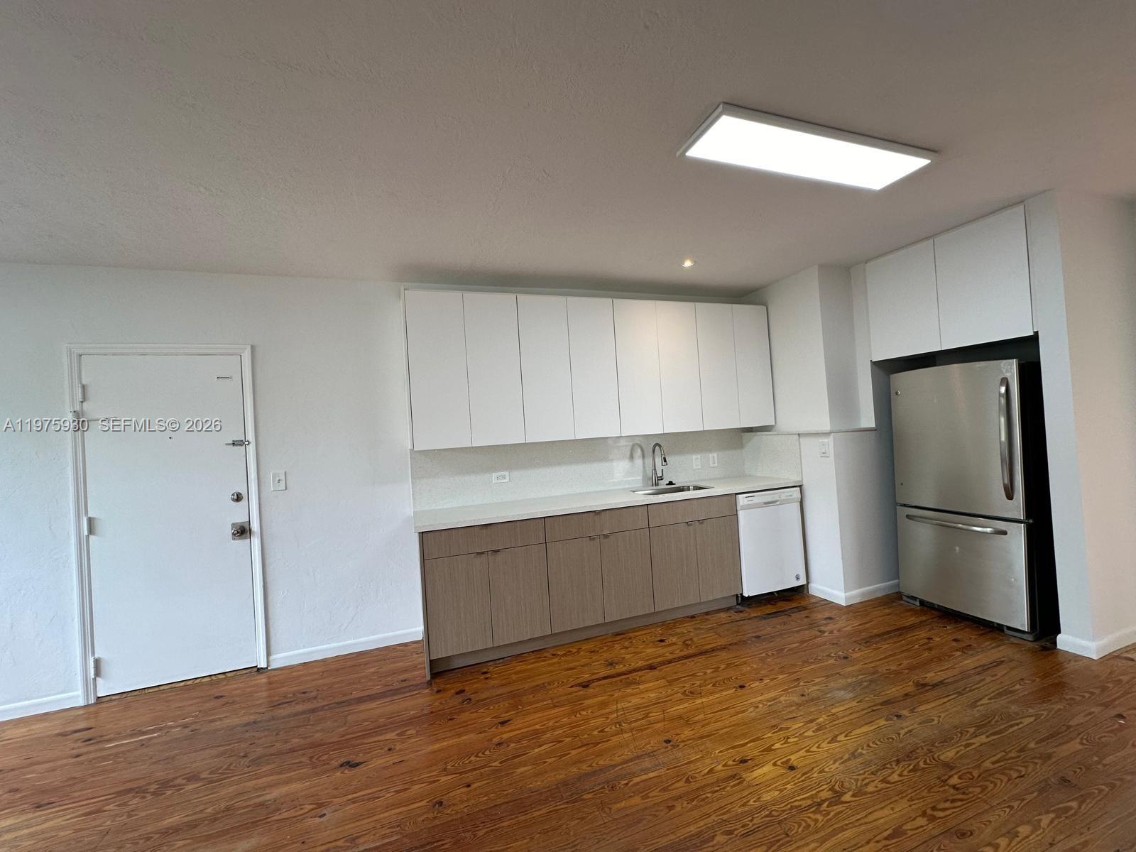 1289 Marseille Dr # 50