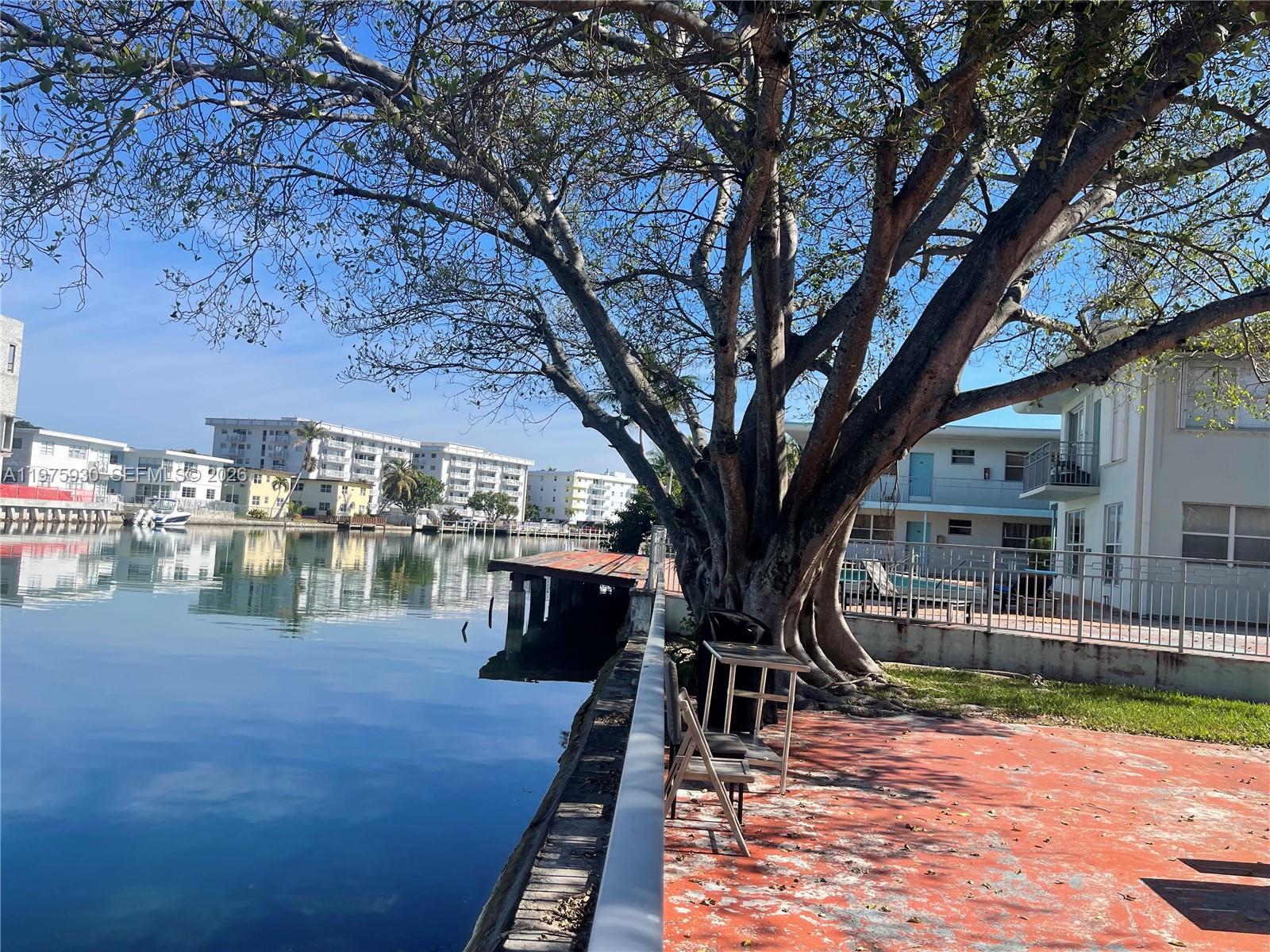 1289 Marseille Dr # 50