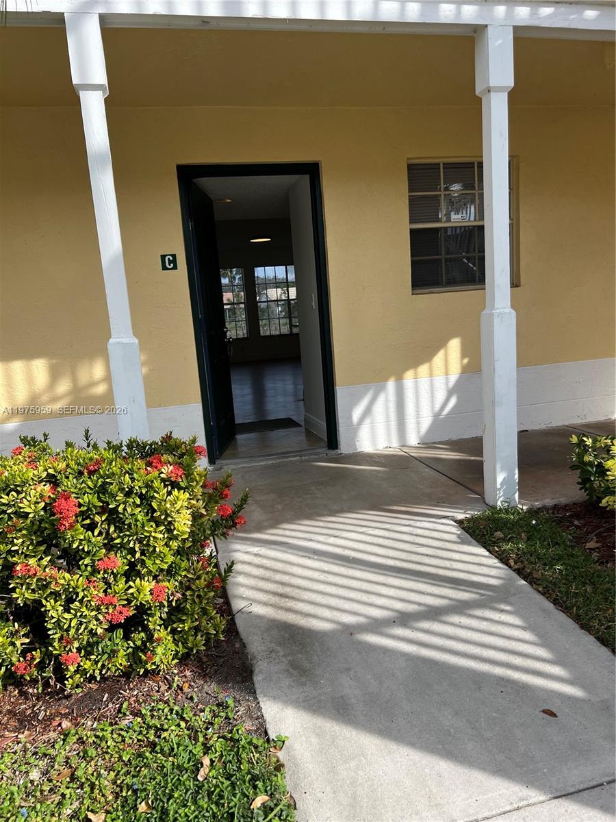 6292 La Costa Dr # C