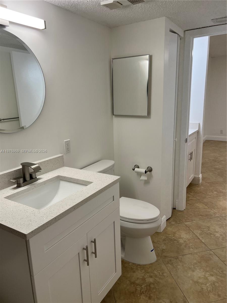 6292 La Costa Dr # C