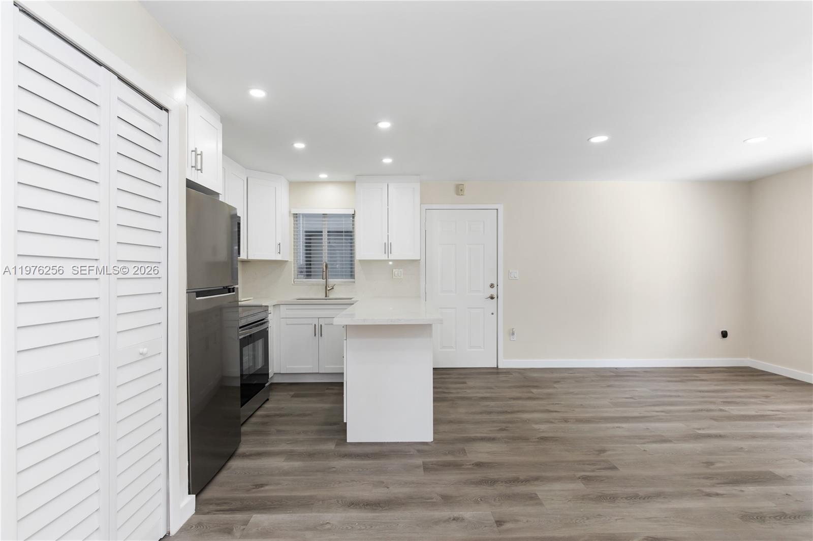 3101 SW 27th Ave # 204