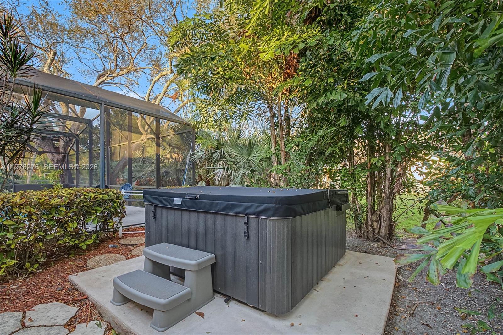 15401 SW 81 Av