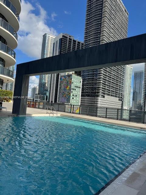 55 SW 9th St # 3307