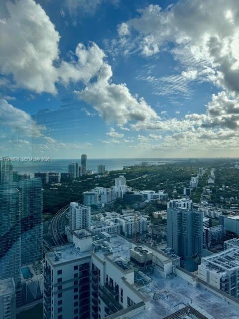 55 SW 9th St # 3307